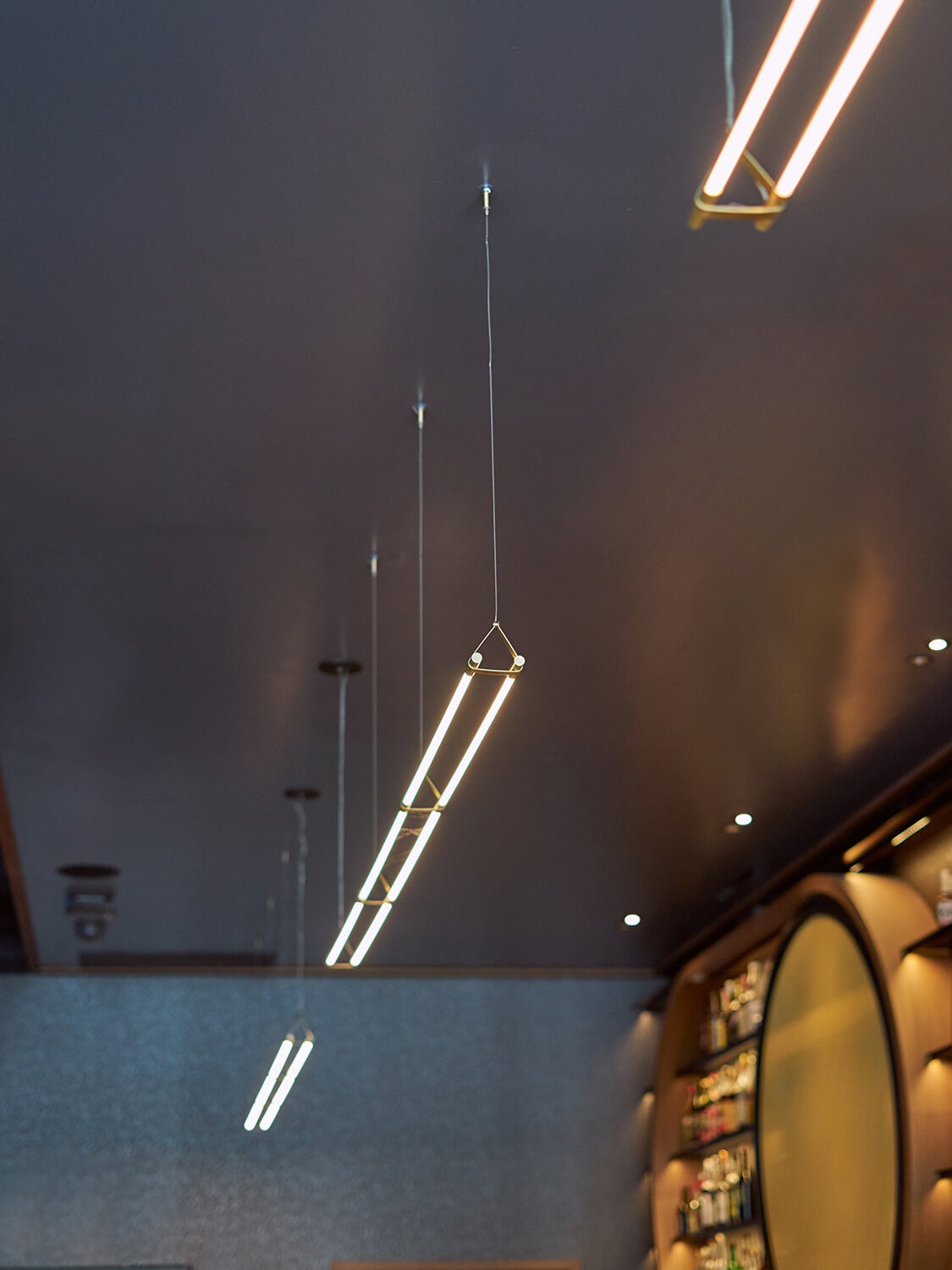 Juniper-Lighting-THIN-Multiples-Dyad-Mordecai-Bar-Lighting