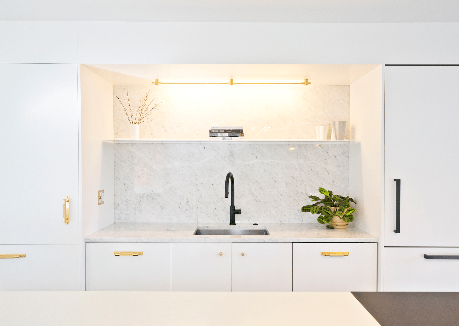 Minimalist White Kitchen Designed by Bright DesignLab with THIN Surface Mounts